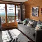 Lama-gite-des-puys T3 Lamado Vue Epoustouflante Sud Avec Grande Terrasse *