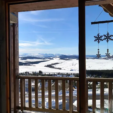 Apartment Lama-gite-des-puys T3 Lamado Vue Epoustouflante Sud Avec Grande Terrasse Super Besse