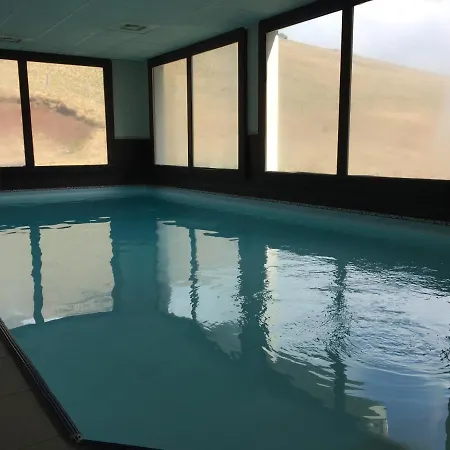 Lama-gite-des-puys T3 Lamado Vue Epoustouflante Sud Avec Grande Terrasse * سوبر بيس