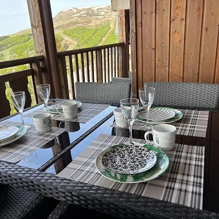 Lama-gite-des-puys T3 Lamado Vue Epoustouflante Sud Avec Grande Terrasse * Super Besse